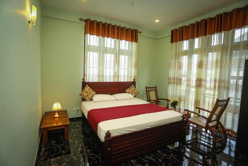 גאלה Nirosha Guest House מראה חיצוני תמונה